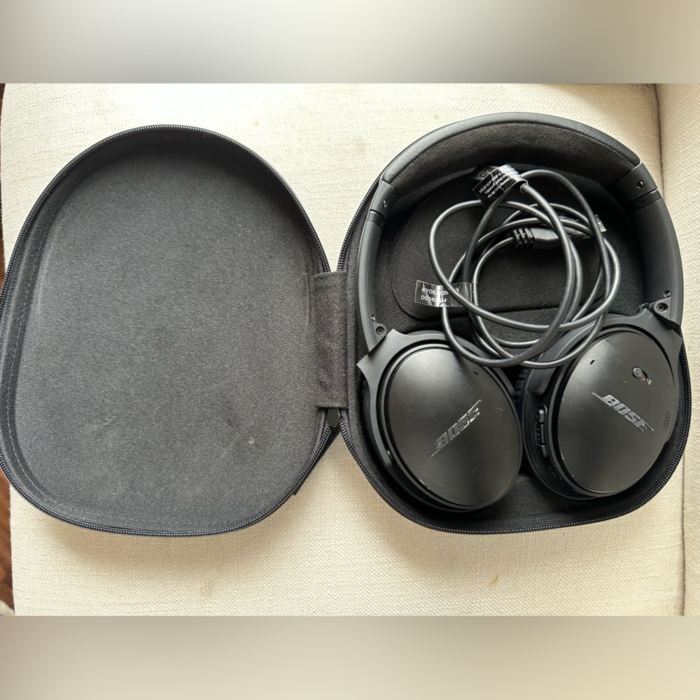 Bose Quite comfort 35 II black QC35 noise, canceling headphones